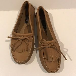 esprit moccasins